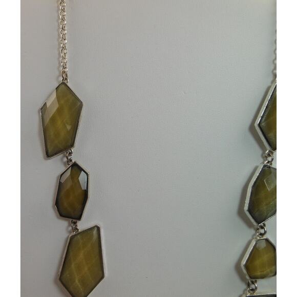 Green Geometric Link Pendant Necklace | Long 36 Silver Necklace | Designer - Picture 3 of 7